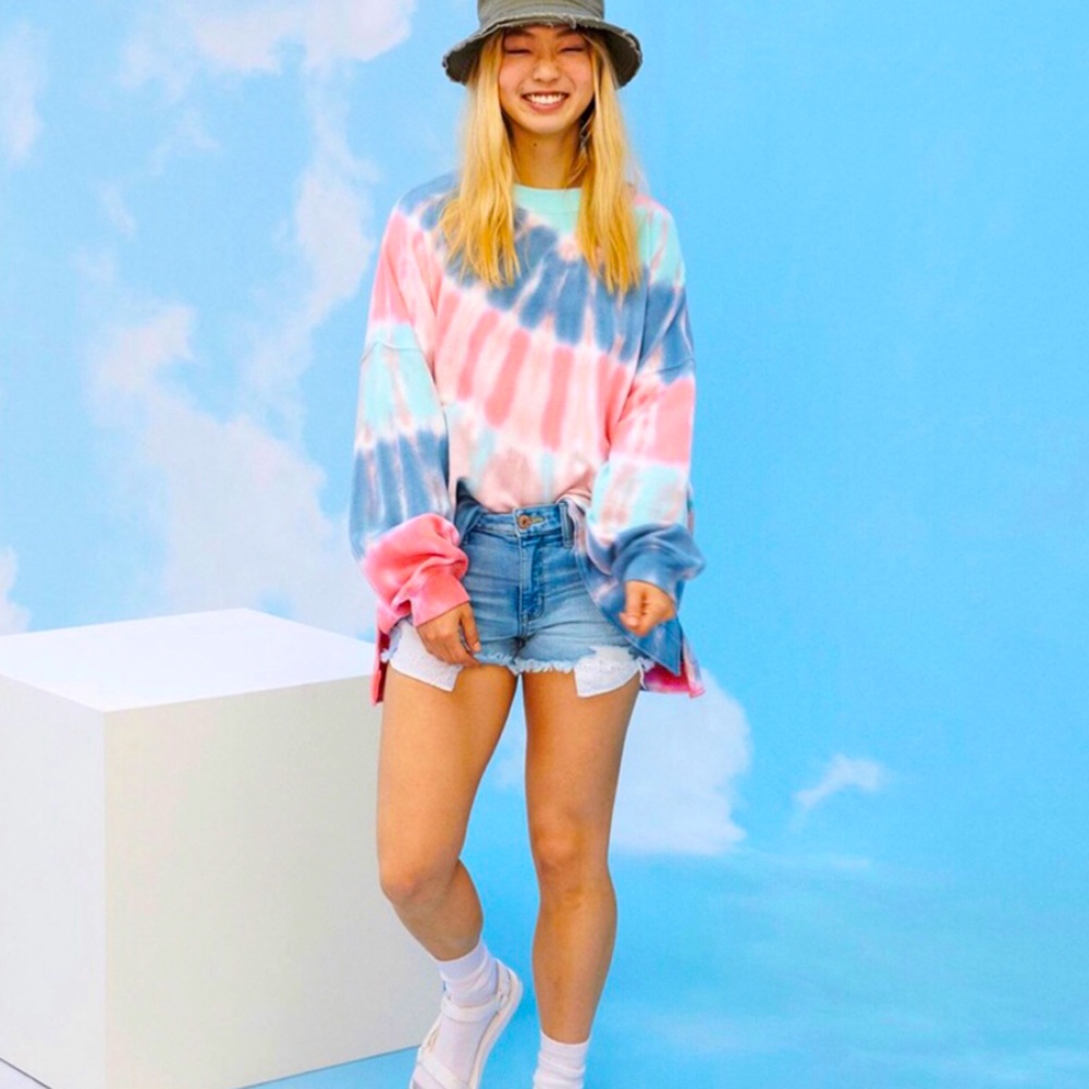 ✨American Eagle Tie-Dye Beach Fleece✨